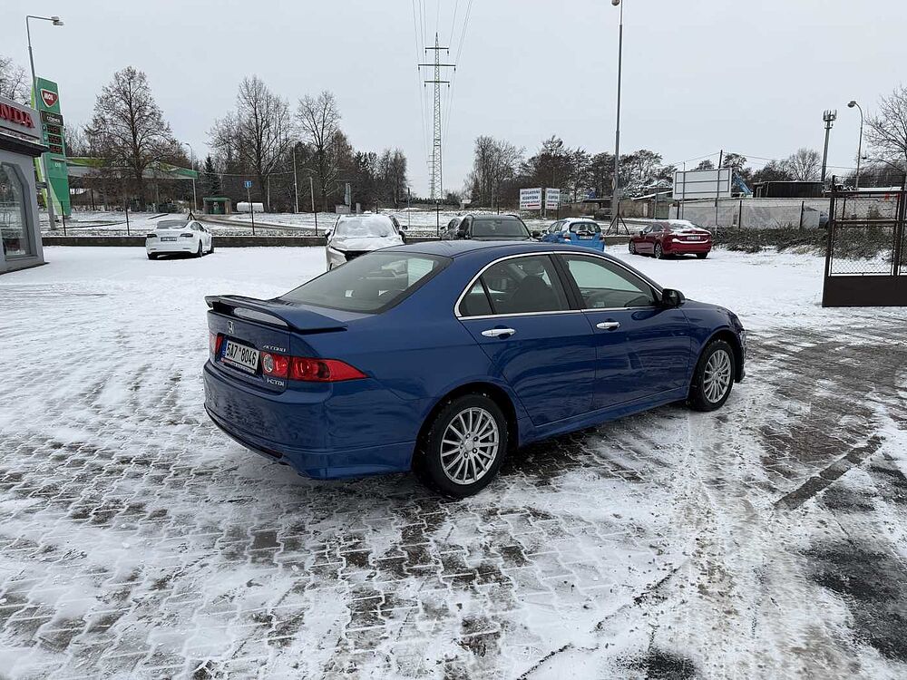 Honda Accord 2,2 Executive 6MT