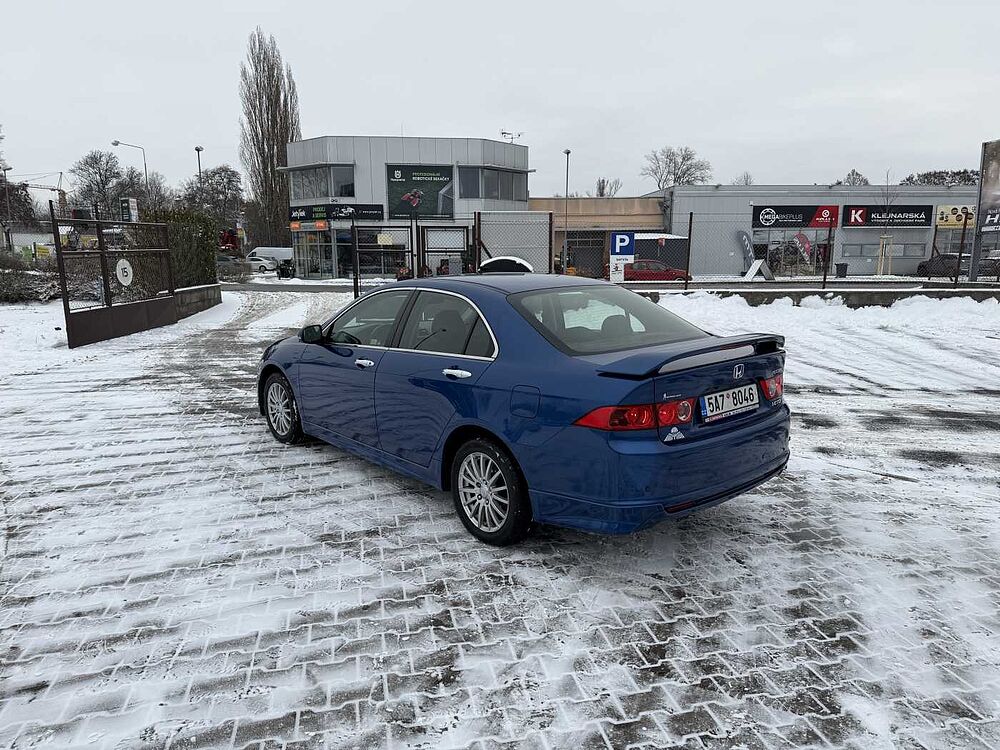 Honda Accord 2,2 Executive 6MT